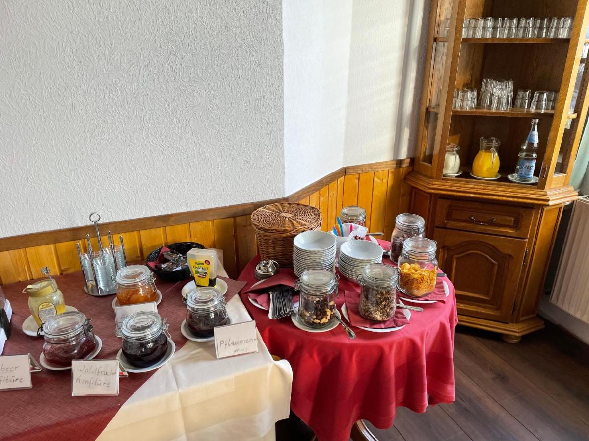 Gasthof Zum Baren 호텔 Gernrode  외부 사진