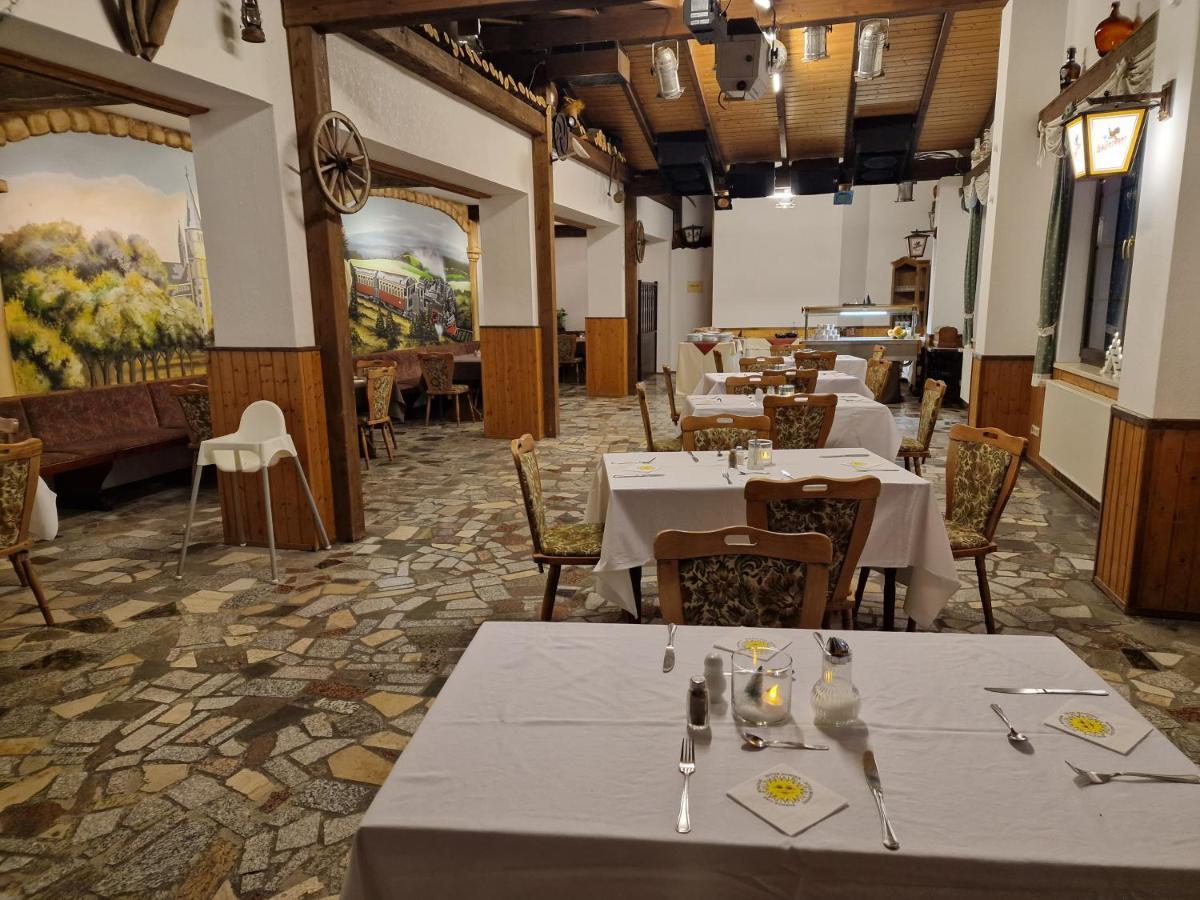 Gasthof Zum Baren 호텔 Gernrode  외부 사진